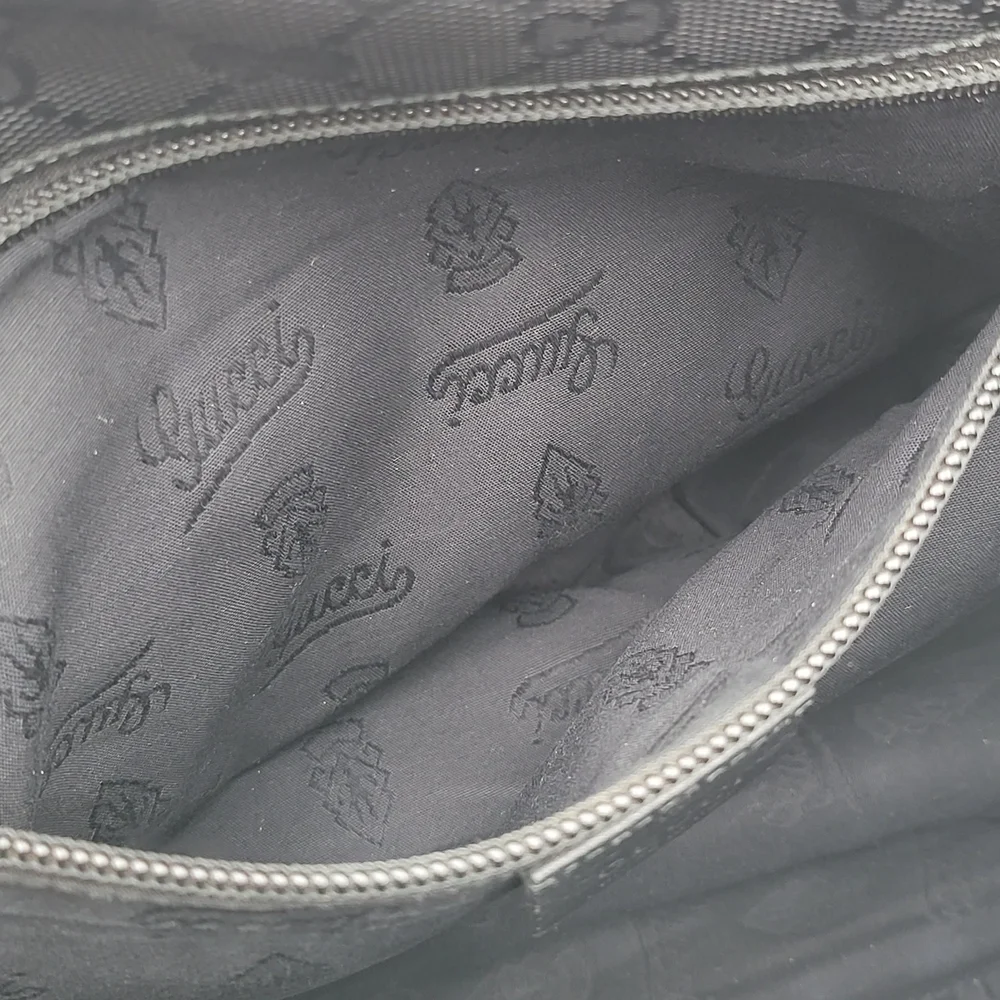 Gucci Imprime Black GG Supreme Canvas Crossbody Unisex Bag... Authentic w/COA...